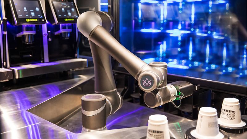 robot-barista-ella robot-barista-ella